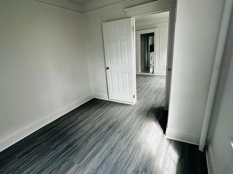 19 Knowles St #2 — Photo 7