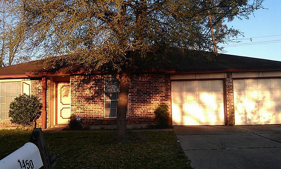 1st image of 1450 Castle Glen Dr