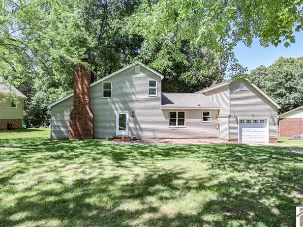 235 Andretta Ln, Paducah, KY 42003