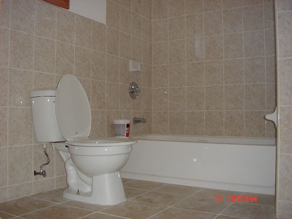 3rd image of 1229 E 224th St