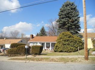 217 Carson St, Springdale, PA 15144