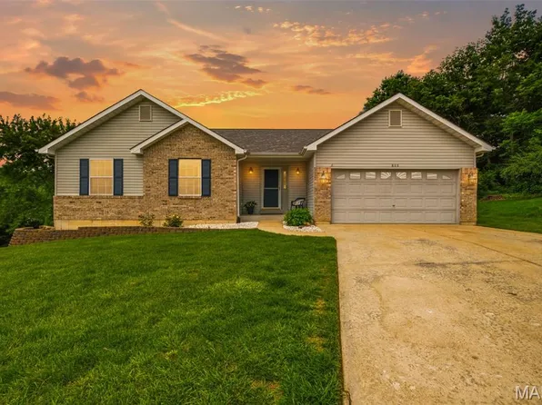 805 Sundance Ct, Fenton, MO 63026
