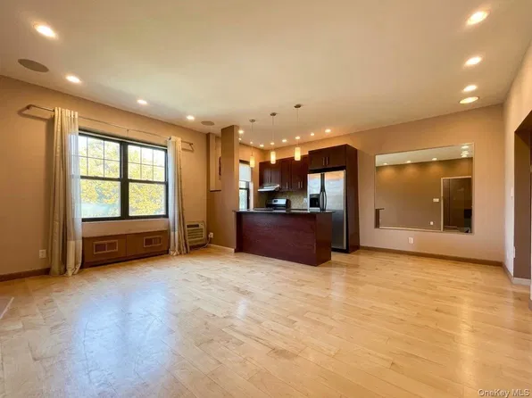 69-84 136th Street #B, Flushing, NY 11367