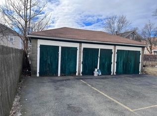 155 Mulberry St, Pawtucket, RI 02860