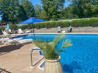 3809 Carriage Hill Dr, Crestwood, KY 40014