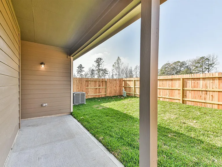9800 Grosbeak Ln — Photo 26