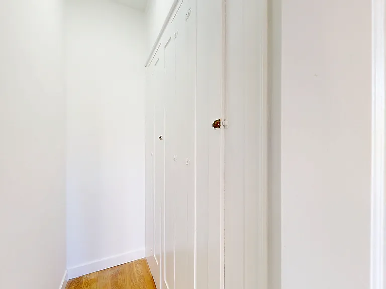 1801 California St #505 — Photo 9