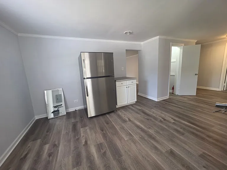 212 Oak St — Photo 11