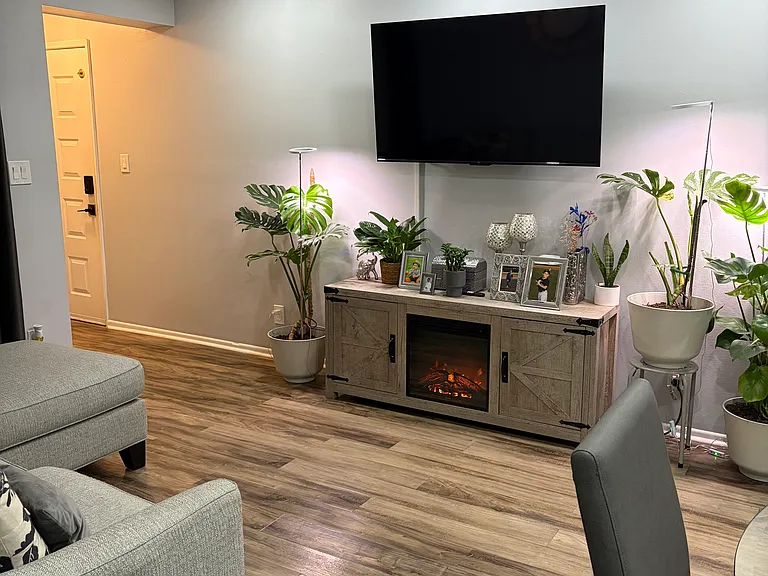 109 Gardens Dr #104 — Photo 11