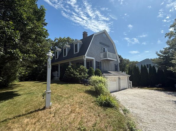 15 Massasoit Ave
