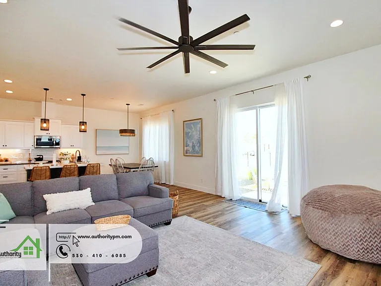 4624 Pleasant Hills Dr — Photo 20