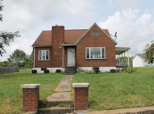 2958 Ritter Dr, Shady Spring, WV 25918