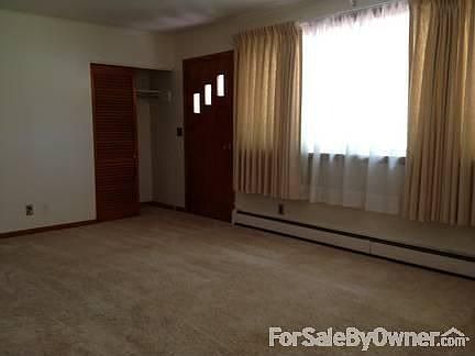 Living Room
						:
						Cozy living room