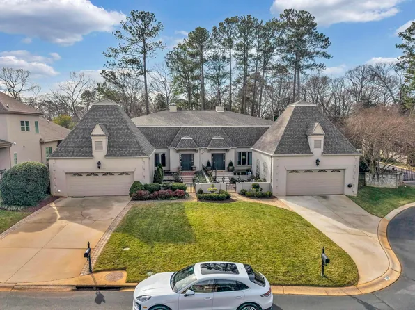 107 Castellan Dr, Greer, SC 29650