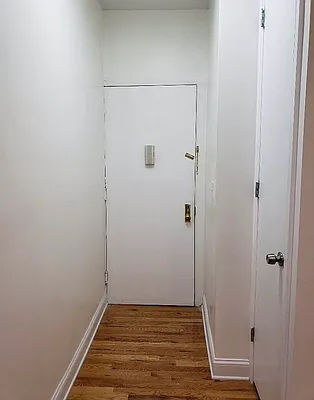 Rented by Smart NY Realty LLC | media 5