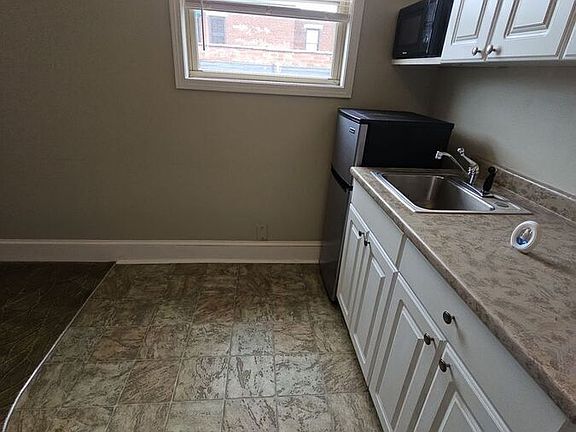 3rd image of 3709 Winston Ave APT 2