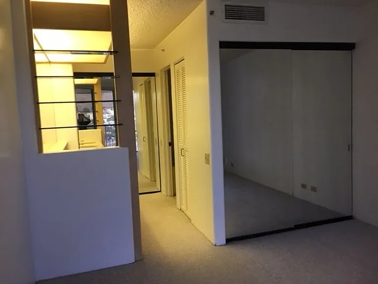 1212 Nuuanu Ave #1406 — Photo 4