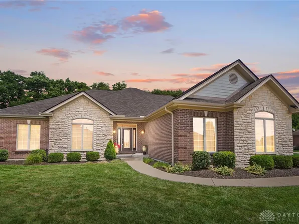 510 N Hills Blvd, Springboro, OH 45066