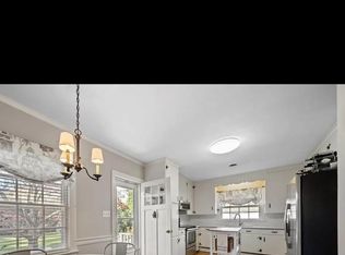 1411 Crescent Dr, Elizabeth City, NC 27909