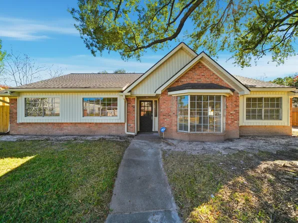 7230 Bayou Forest Dr, Houston, TX 77088