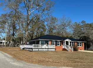 1206 Davis St, Manning, SC 29102