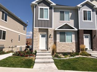 1966 N Hillcrest Rd, Saratoga Springs, UT 84045