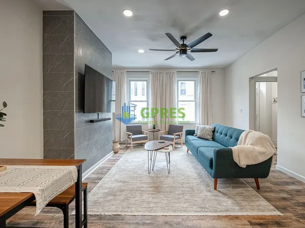 1119 Voskamp St, Pittsburgh, PA 15212