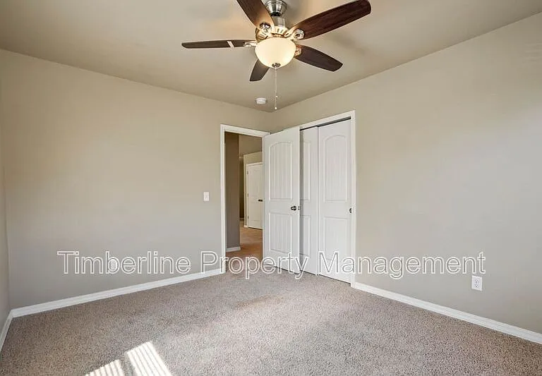 7673 Crestone Peak Trl — Photo 43