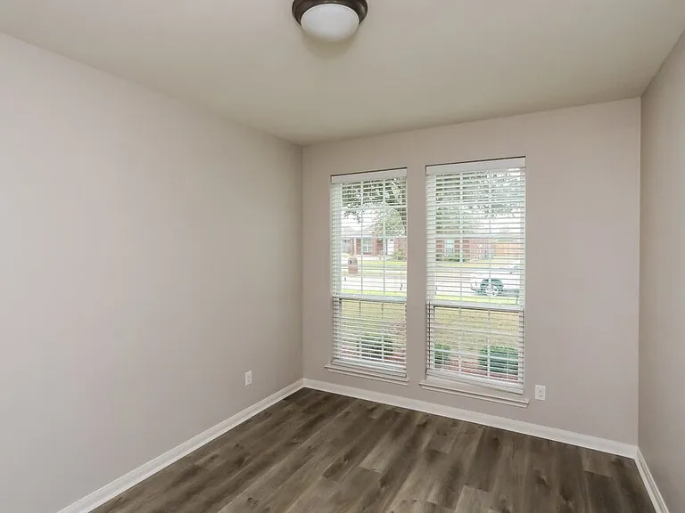 121 Parks Branch Rd — Photo 14