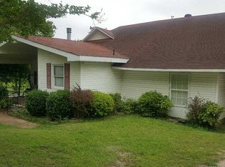 1163 Perryville Rd, Parsons, TN 38363