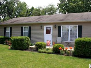110 Ivy Dr, Manchester, PA 17345