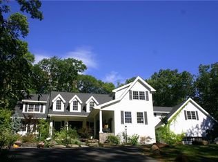 189 S Mountain Rd, New City, NY 10956