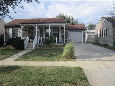 422 Fletcher Ln photo 1