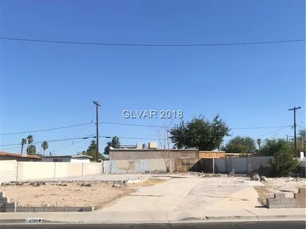 4588 Sacks Dr, Las Vegas, NV 89122