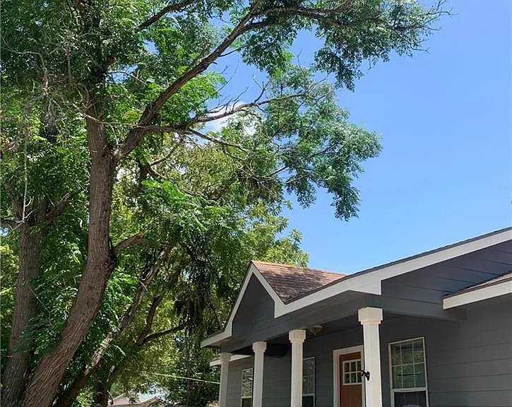 301 Taylor St — Photo 12