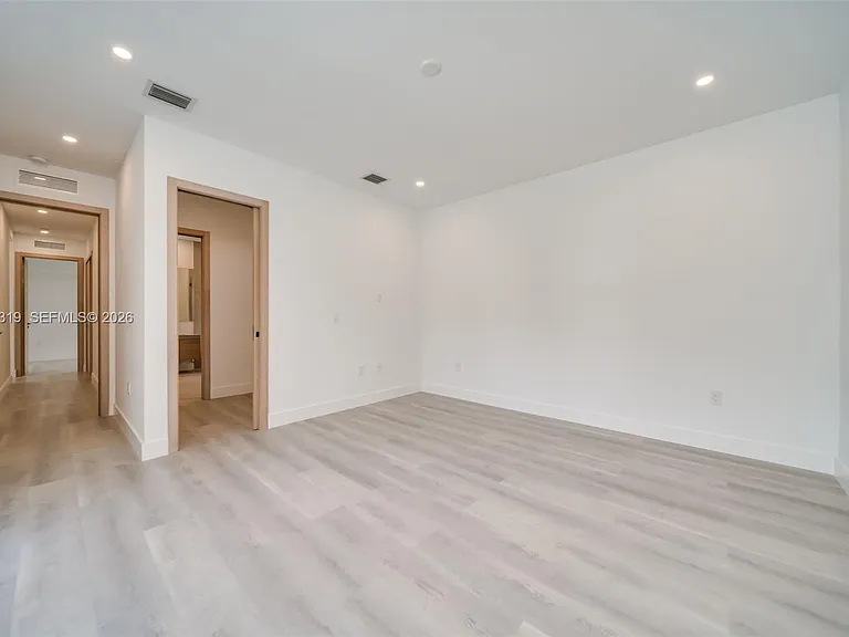 8990 N Miami Ave — Photo 45