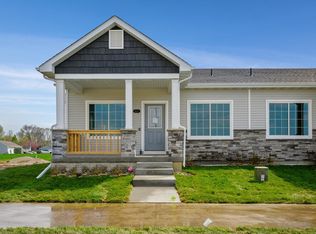 834 Sawgrass Dr, Norwalk, IA 50211