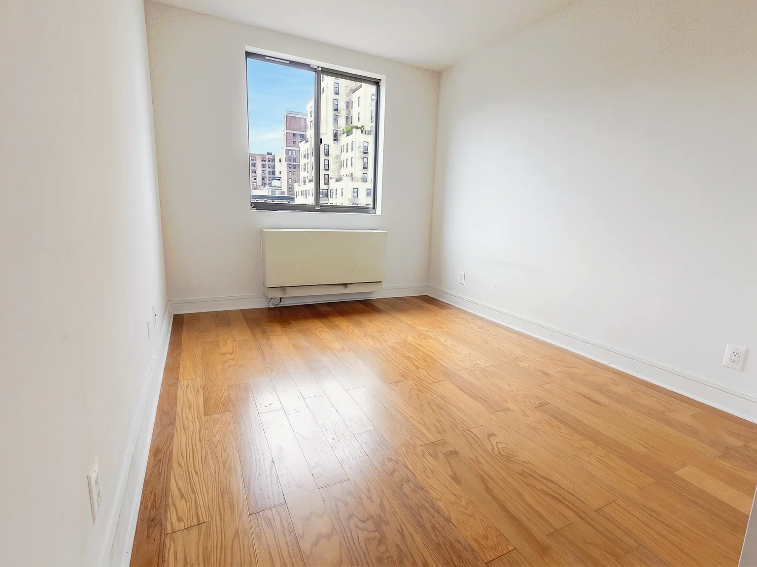323 West 96th Street — Photo 4