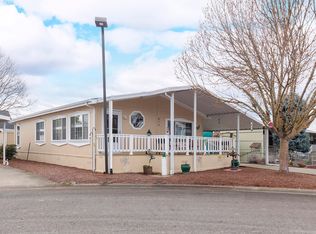 879 Bentley Dr, Grants Pass, OR 97526