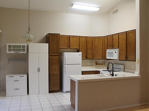 5th image of 6702 W Linda Ln