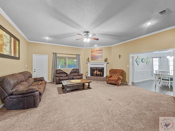 3rd image of 5711 Meadowland Dr