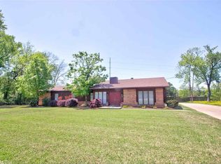 605 Cullum Rd, North Little Rock, AR 72118