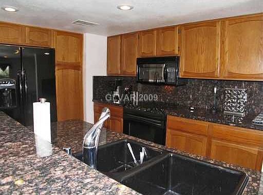 1st image of 6135 W Brooks Ave
