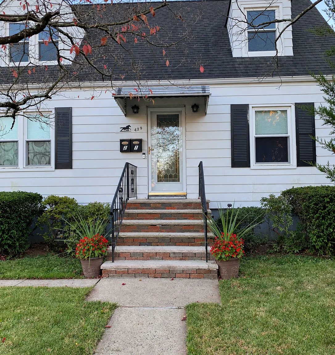 1 bed, 672 sqft, $2,390 — Photo 2
