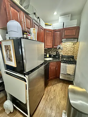 Rented by Corcoran | media 9