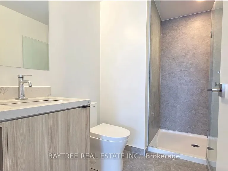 252 Church St #3002 — Photo 4