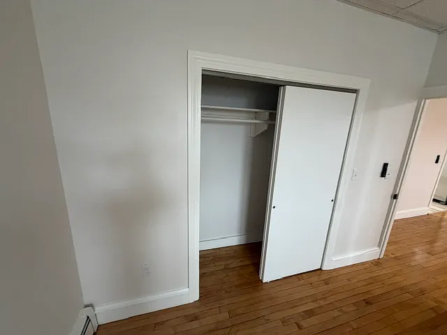 1111 Charles St #1 — Photo 8