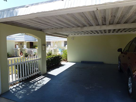 3rd image of 5836 Driftwood Pl