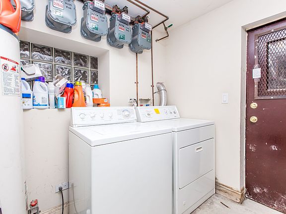 3rd image of 2339 W McLean Ave APT 2