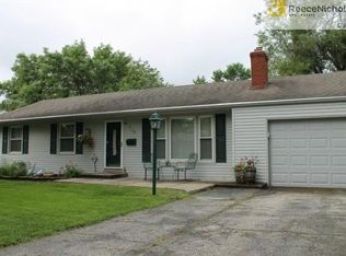 9108 Western Hills Dr, Kansas City, MO 64114